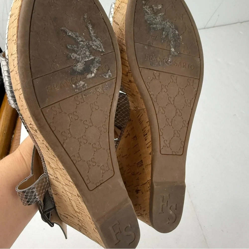 Franco Sarto Womens 8 Marabel Wedge Cork Heel Sandal Silver Croc